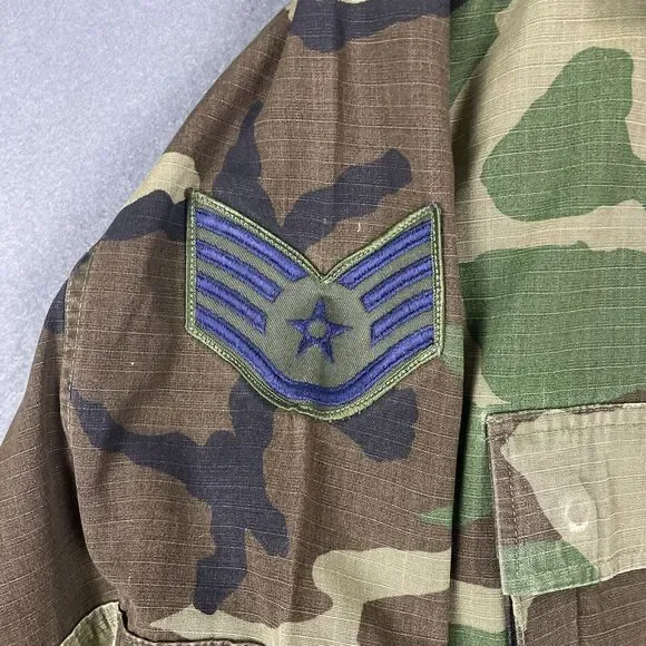 US Air Force Camo Sz Medium R Jacket Staff Sargent - Picture 5 of 16